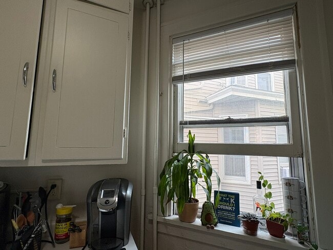 308 N Dubuque St, Iowa City, IA 52245 - photo 5