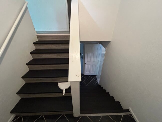 2725 Ponderosa Dr, Lawrence, KS 66046 - photo 5