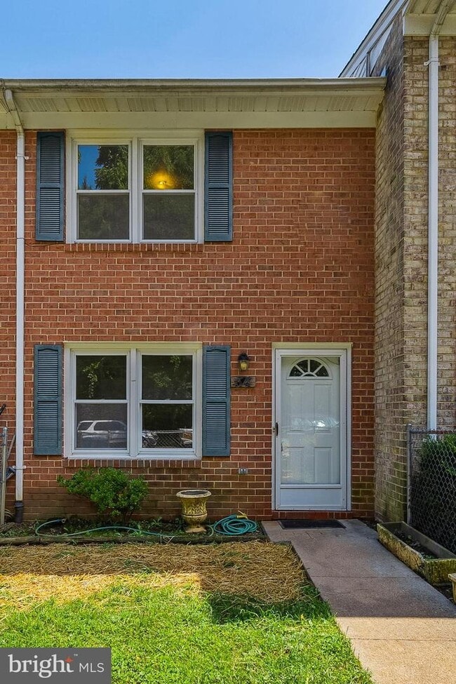34 North St Unit A1, Front Royal, VA 22630