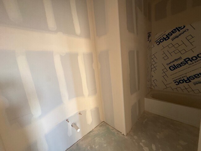 114 Brandywine Trail, Rhome, TX 76078 - photo 5