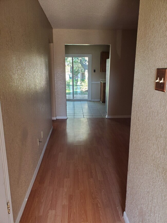 210 Sorrell Dr unit A, Copperas Cove, TX 76522 - photo 4