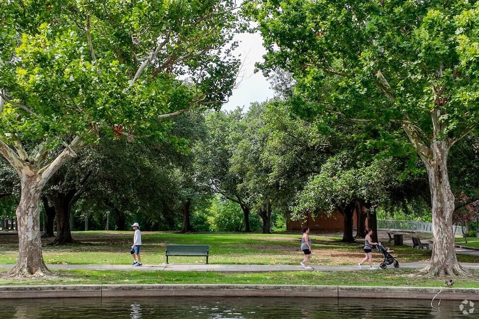 BissonetPlaza_503633_EF_062525_FINAL