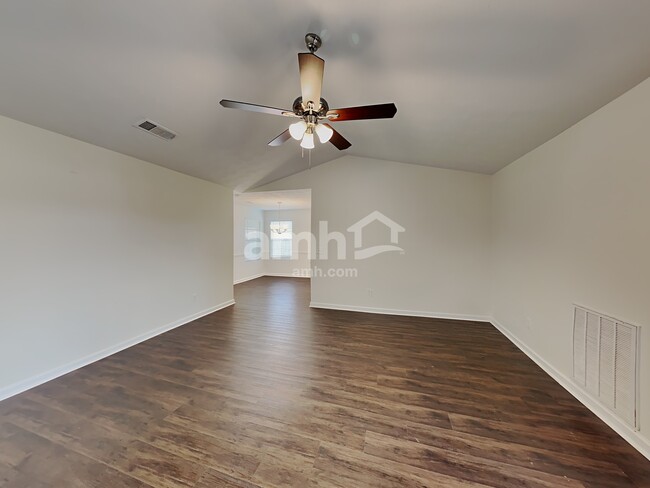 621 Everlasting Way, Locust Grove, GA 30248 - photo 3