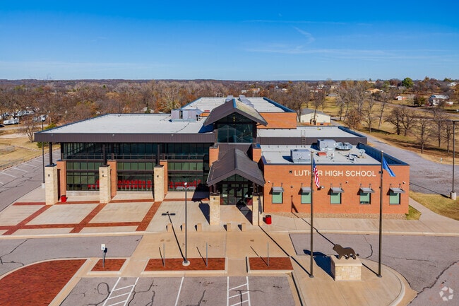 Here is the main building of Luther High School