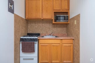 1075 Myrtle St, Los Alamos, NM 87544