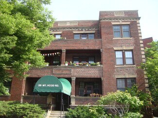 25 Mt Hood Rd Unit 3rd fl, Boston, MA 02135