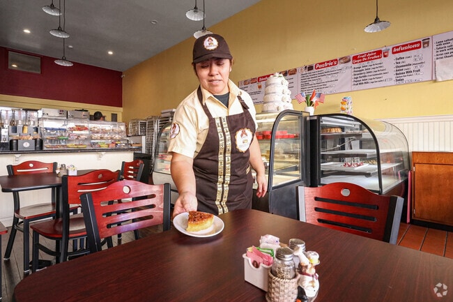Abuelita’s House offers warm pastries and Peruvian flavors in Antioch.
