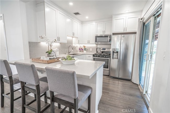 3744 Los Olivos Ln, La Crescenta, CA 91214 - photo 5