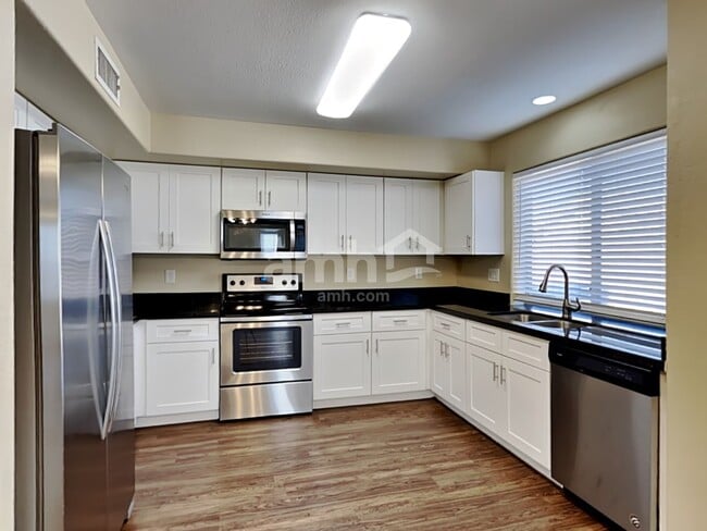 16632 W Belleview St, Goodyear, AZ 85338 - photo 3