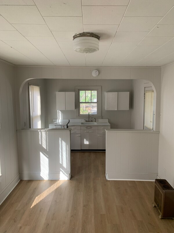 218 Elm St, Greenfield, TN 38230 - photo 2