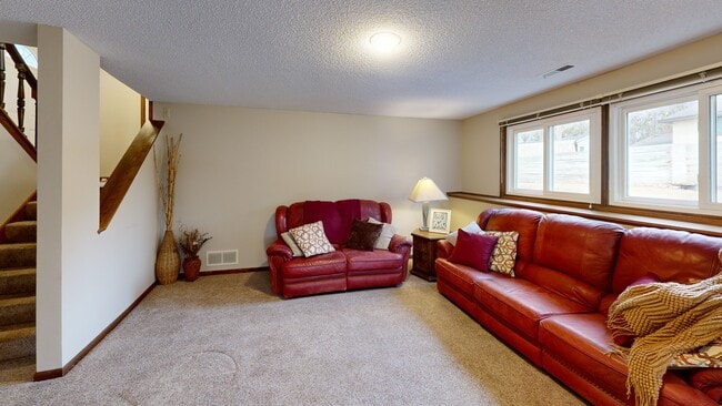 829 86th Ave NW, Coon Rapids, MN 55433 - photo 2