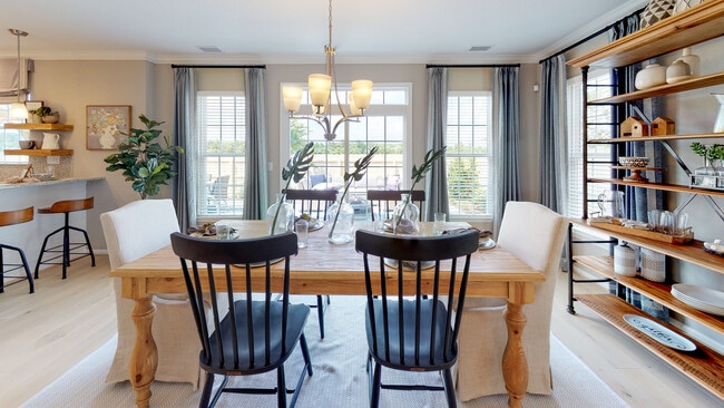 613 Crestfield Dr, Chesapeake, VA 23320 - photo 5