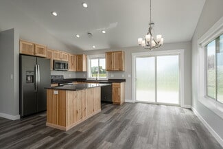 821 7th Ave NW, Arlington, MN 55307
