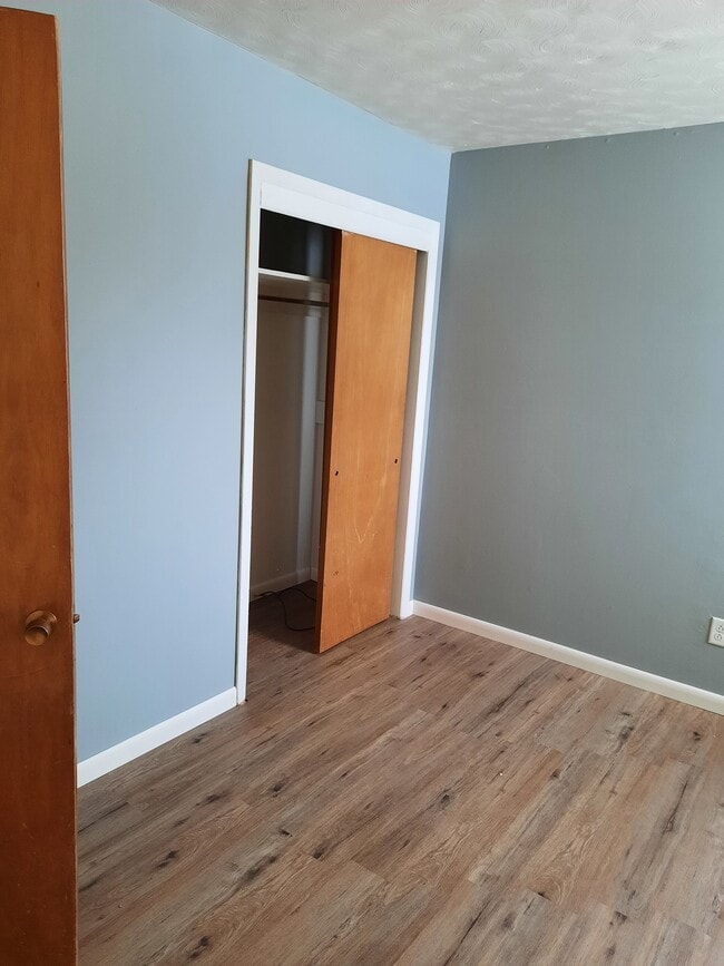 2nd upstairs bedroom