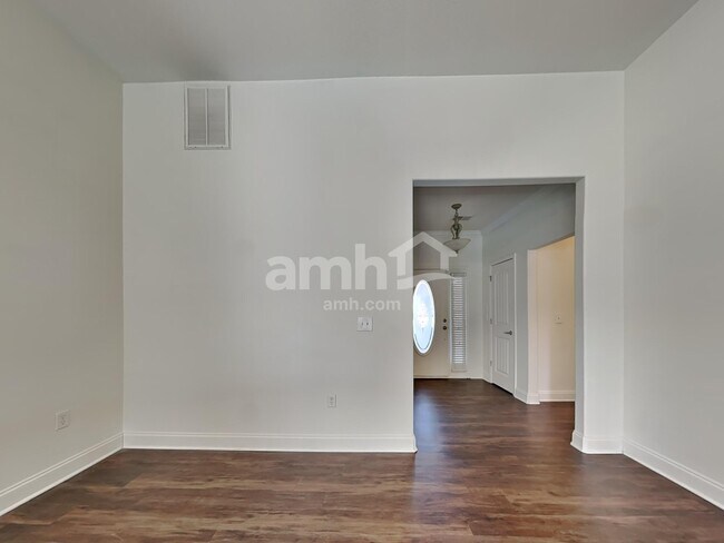 439 W Rustling Leaves Ln, Roebuck, SC 29376 - photo 7