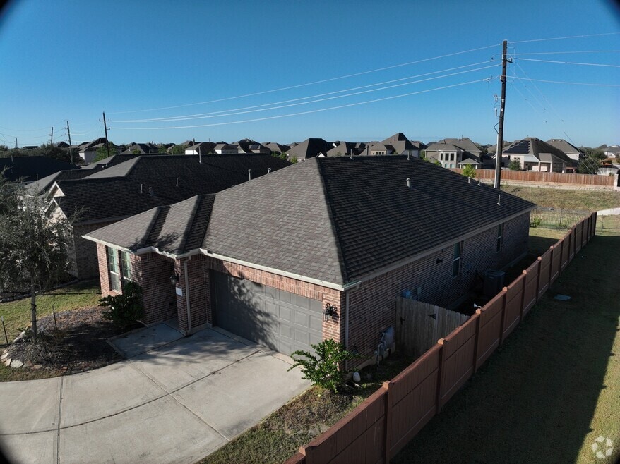 18239 Alora Springs Trace, Cypress, TX 77433 - photo 2