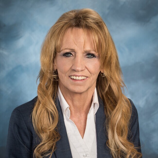 Sherry Bliss Real Estate Agent in Saginaw, MI