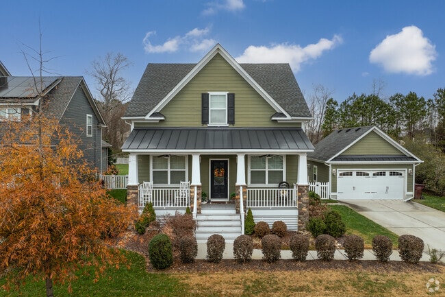 Craftsman style homes in the Culpepper Landing neighborhood of Chesapeake, Virginia offer charm and beauty.