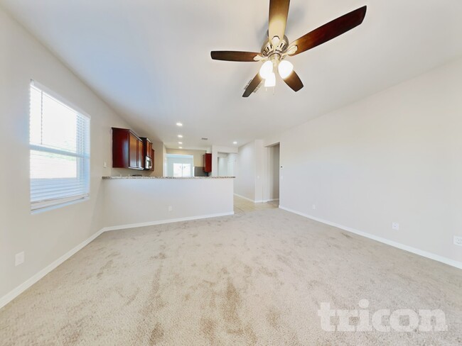 40209 W Walker Way, Maricopa, AZ 85138 - photo 3