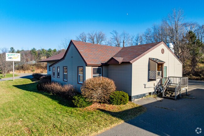 Norm’s offers casual dining and classic pub favorites.