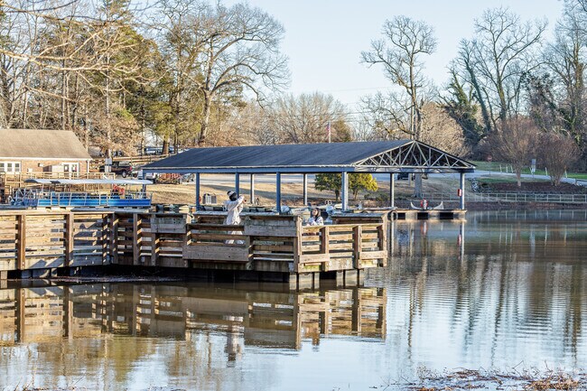 High Point City Lake Park docks offer a great backdrop for nearby Florence selfies.