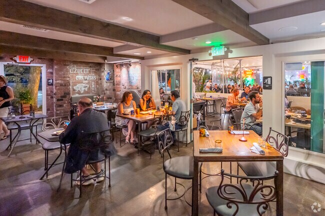 Luna Mexican Kitchen offers authentic mexican cuisine in the Santa Clara area.