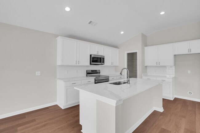 235 Silver Fox Dr, St. Marys, GA 31558 - photo 3