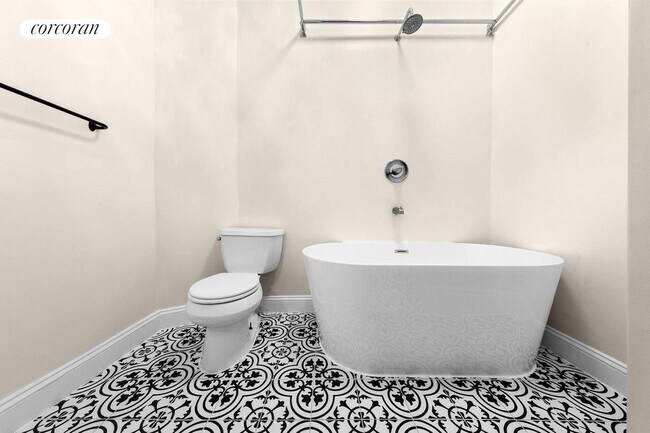 621 Macon St, Brooklyn, NY 11233 - photo 5