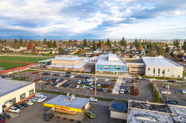North Middle School is located in the Riverside neighborhood of Everett.