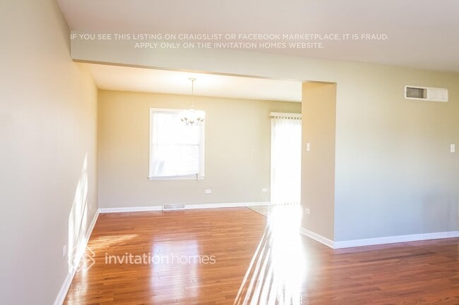 5203 Riverside Dr, Richton Park, IL 60471 - photo 2