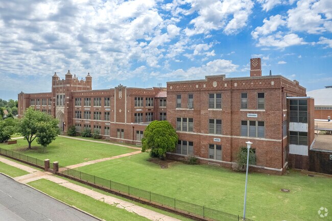 Capitol Hill High School offers specialized courses to Valley Brook-Crossroads students.