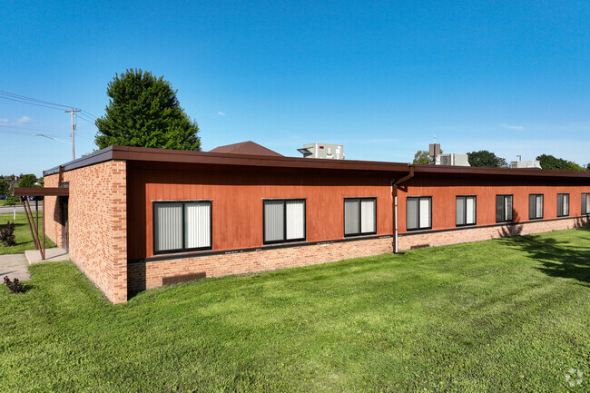 Blessed Trinity Catholic School has a student-teacher ratio of 16 to 1.