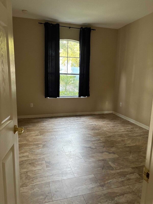 14214 Prunningwood Place, Winter Garden, FL 34787 - photo 7