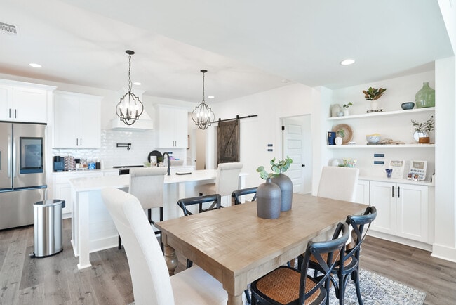 3136 Bottle Way unit 38789148, Auburn, AL 36830 - photo 6