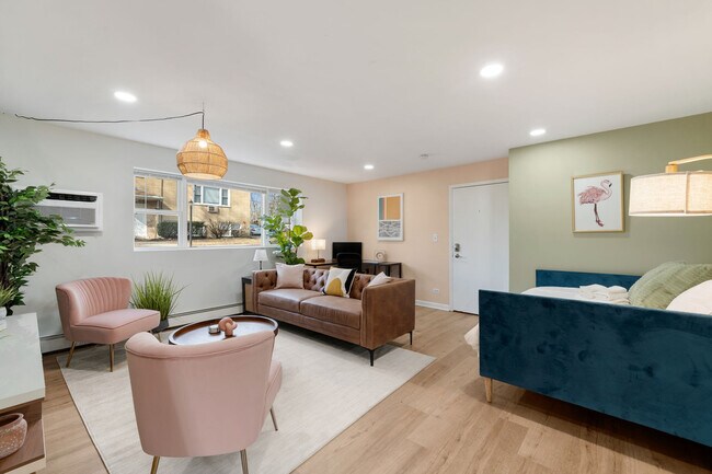 1016 E Division St unit ID1057423P, Lombard, IL 60148 - photo 3