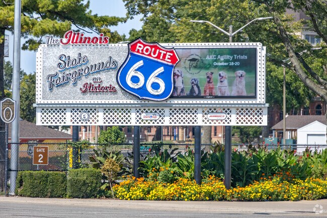 The State Fairgrounds are nearby to the Iles Park area and a large park of the neighborhood.