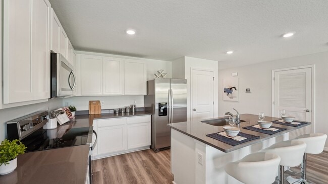 15910 SE 101st Cir, Summerfield, FL 34491 - photo 5