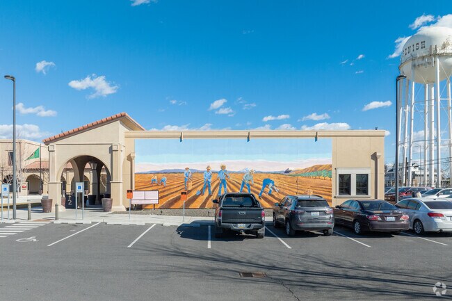 Toppenish's incredible murals can be seen on various buildings all over town.