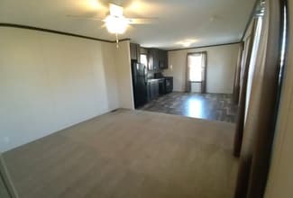 410 Deerfield Ln, Columbus, MI 48063