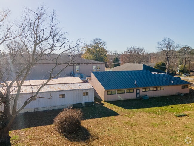 Warwick River Christian School is an education alternative in Newport News.