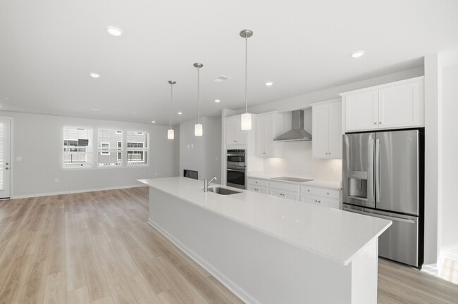 9675 Swallowtail Ln, Manassas, VA 20110 - photo 6