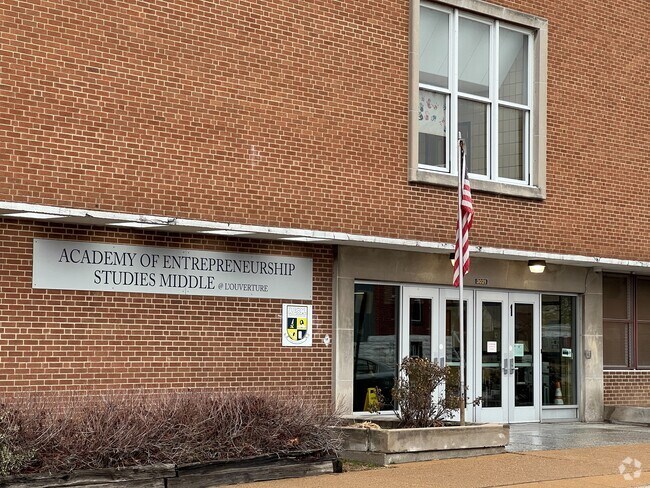 L'Ouverture Middle School is an esteemed educational institution in St. Louis, MO.