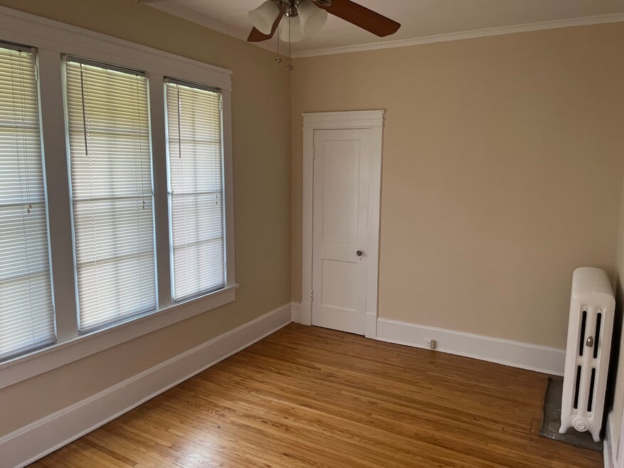 1861 Poplar Ave unit 5, Memphis, TN 38104 - photo 1