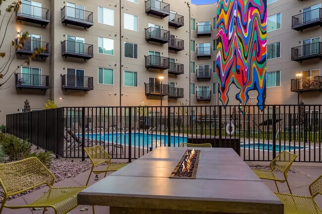 Stella On The Park, Aurora, CO 80012 - photo 2