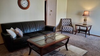 1527 Grandview Ave Unit 3, Papillion, NE 68046