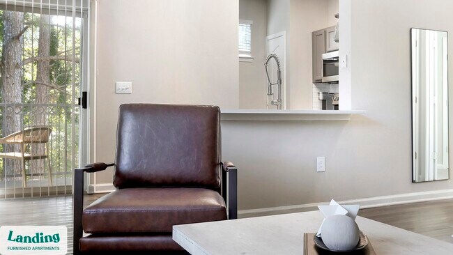 100 Peyton Place SW unit 6307.1411470, Atlanta, GA 30311 - photo 7