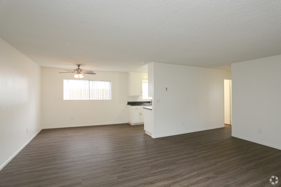 Mesa Vista Apartment Homes, San Diego, CA 92111 - photo 1