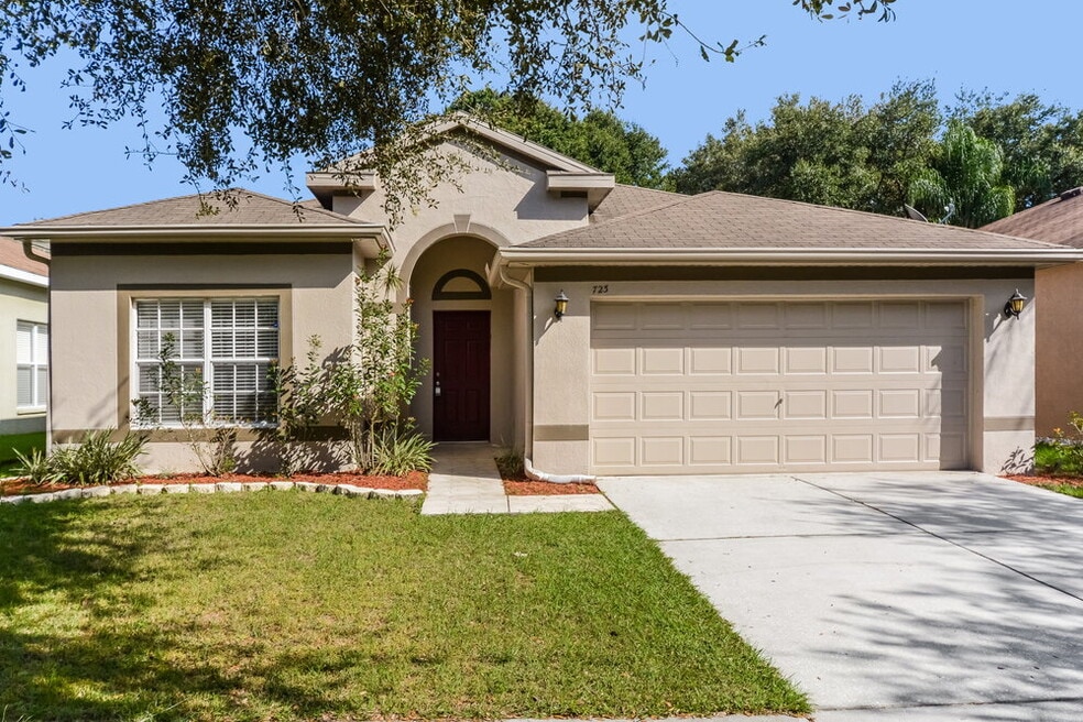 723 Parsons Pointe St, Seffner, FL 33584 - photo 1