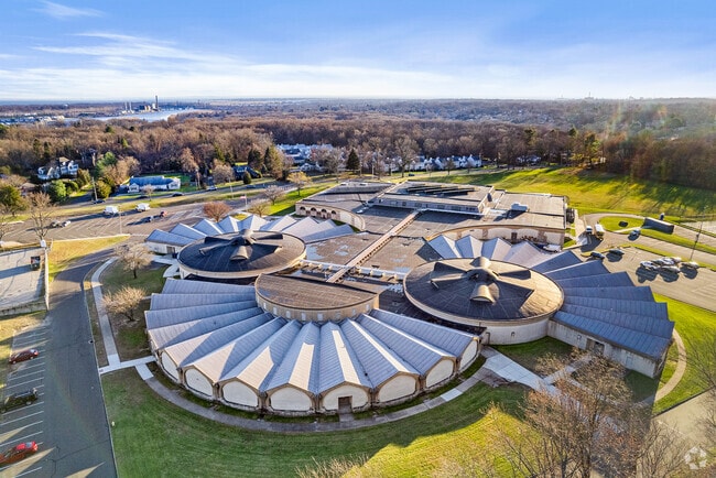 Harry B. Flood Middle School is conveniently located on Chapel Street in Stratford.