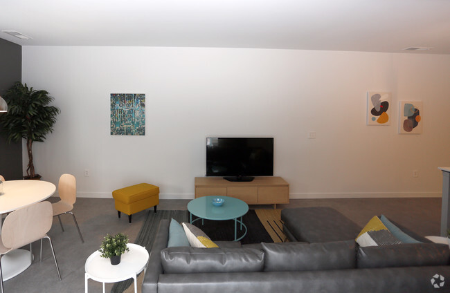 Living Room/1BR, 1BA - 834 SF